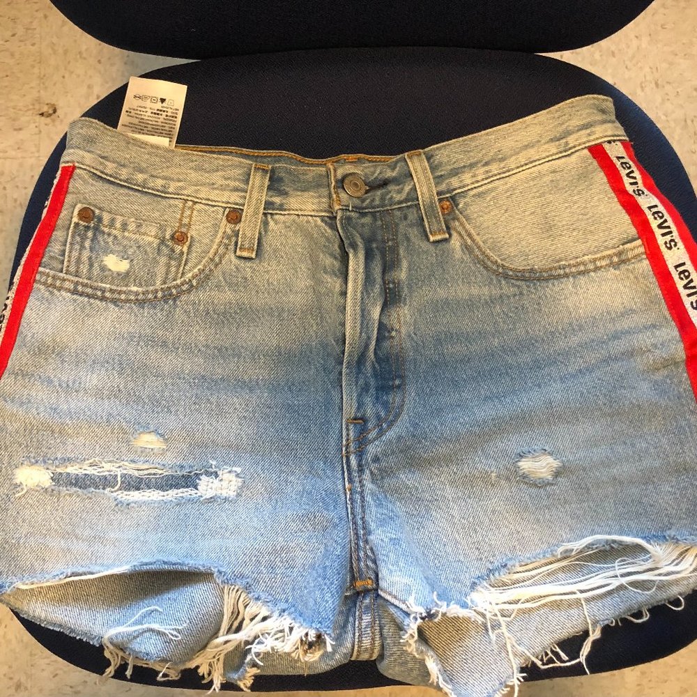 Levi Short